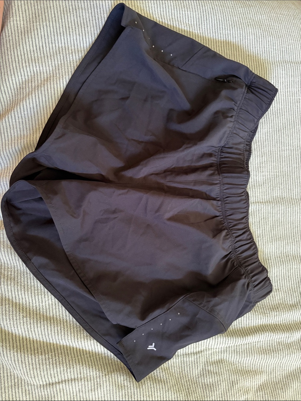 old navy black running shorts